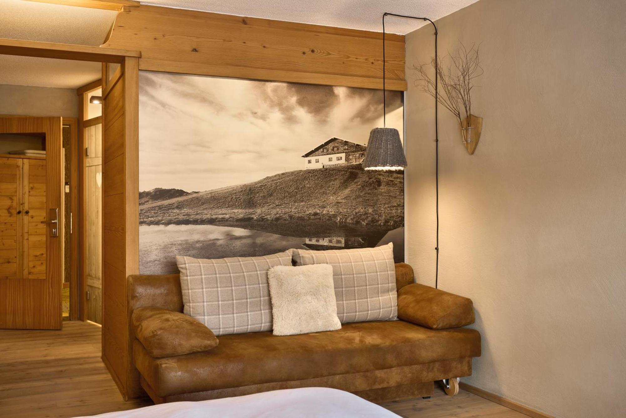 Hubertus Mountain Refugio Allgaeu Balderschwang Room photo